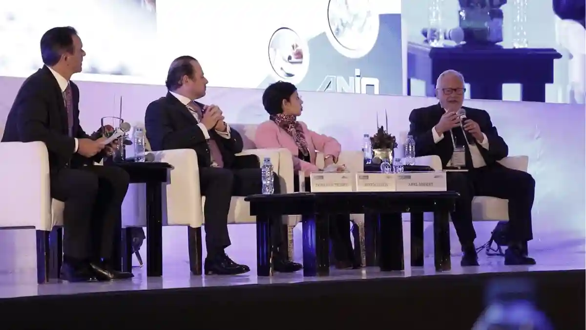 Cobertura audiovisual de conferencias, congresos y convenciones corporativas — grabación multicámara de eventos en Ciudad de México
